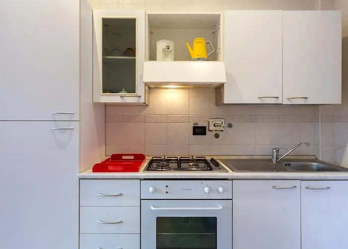 Guesthost - Santa Maria Dei Servi X3 *