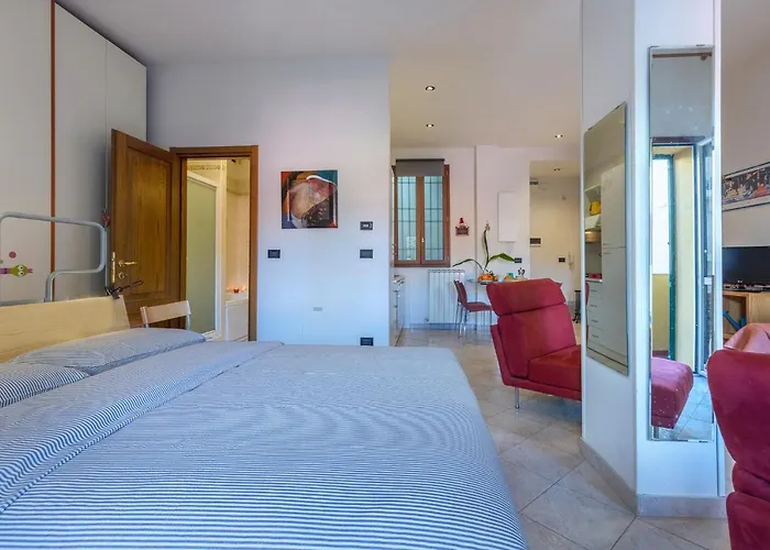 Guesthost - Santa Maria Dei Servi X3 * 볼로냐